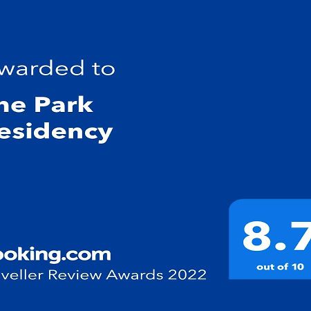 Hotel The Park Residency Dehradun Exterior foto